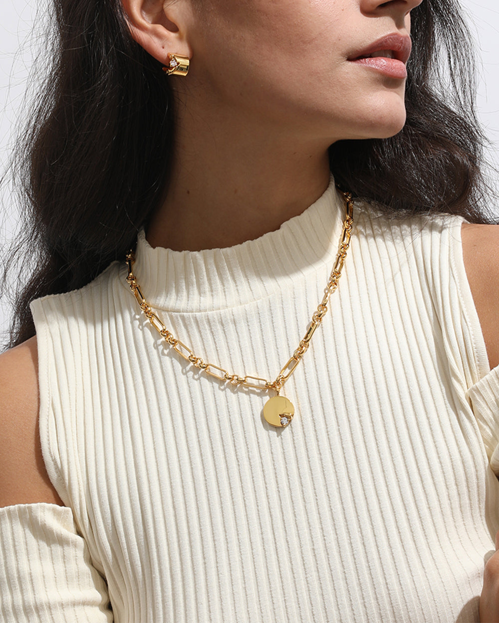 Torn Round Tag Necklace in Gold*18k Gold Plated, Crystal