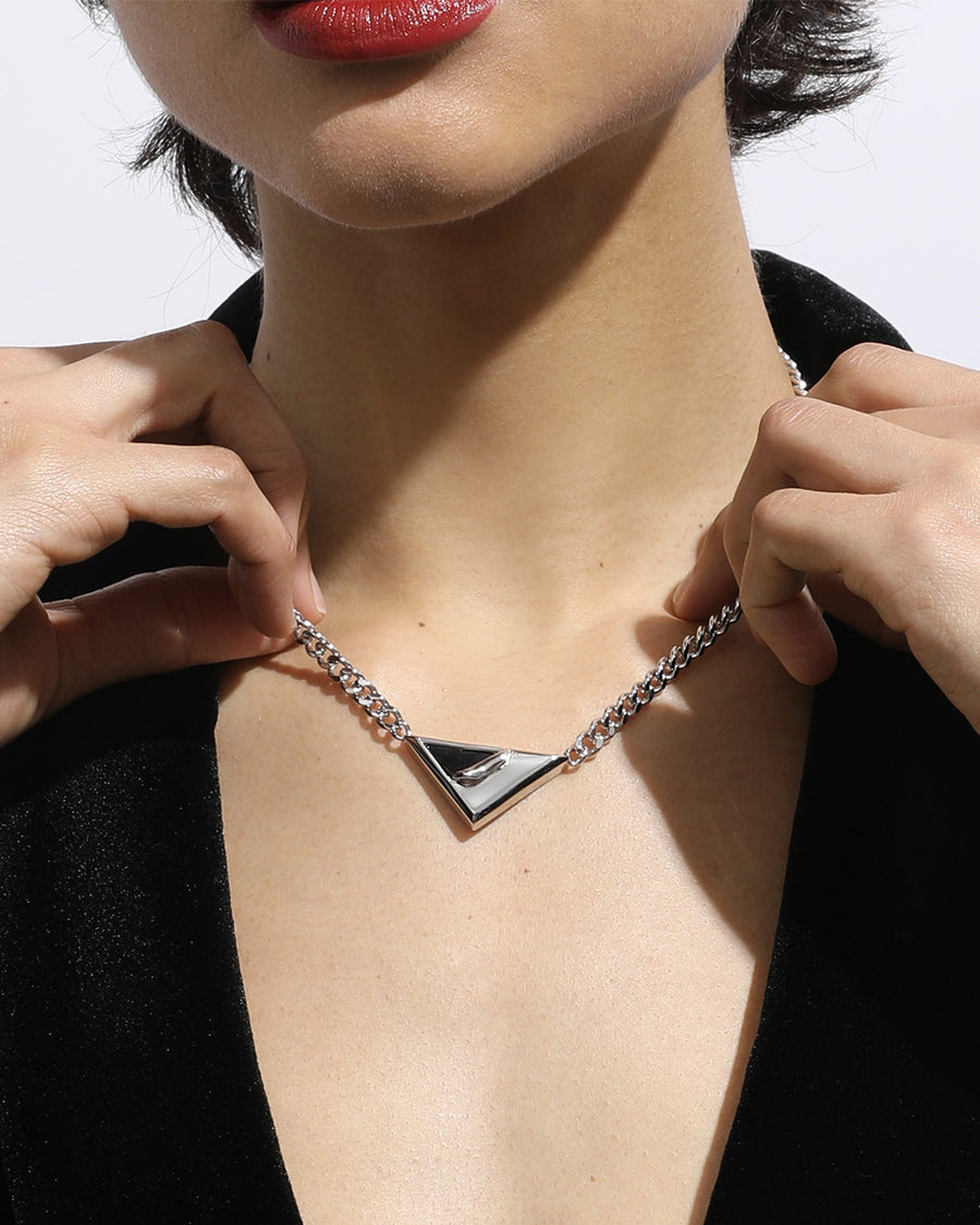 Torn Triangle Tag Necklace in Silver*Rhodium Plated, Quartz